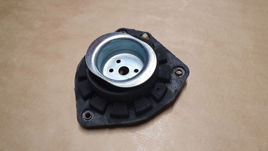 фото №3, Кронштейн амортизатор. r megane ii,scenic ii cor 80001603