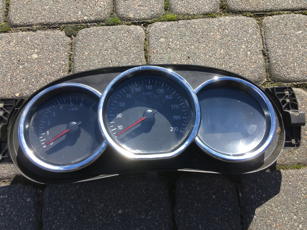 фото №1, Dacia sandero ii 2015 1,5 dci лічильник 248102645r