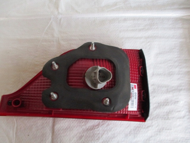 фото №5, Sportage iv 16- лампа задня права w кришка