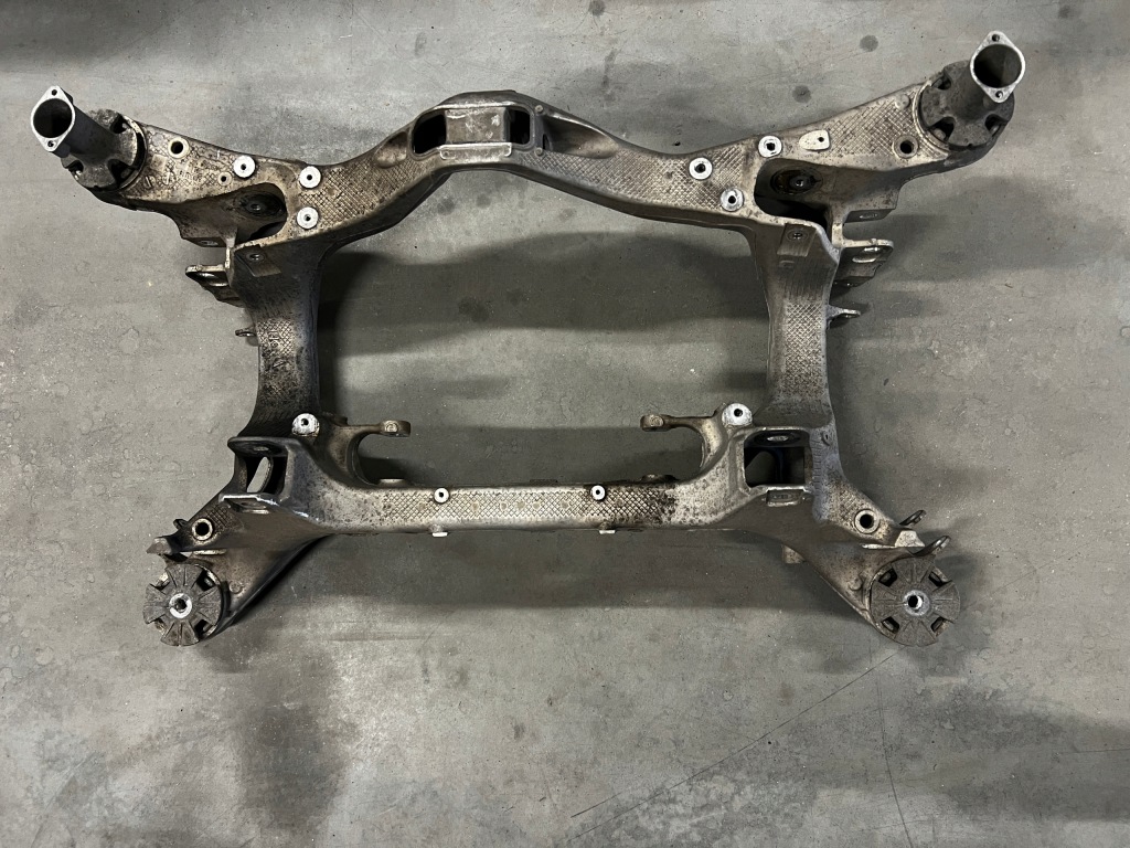 фото №1, Комплект підрамник балка oś підвіска задня задня porsche panamera 970 polift