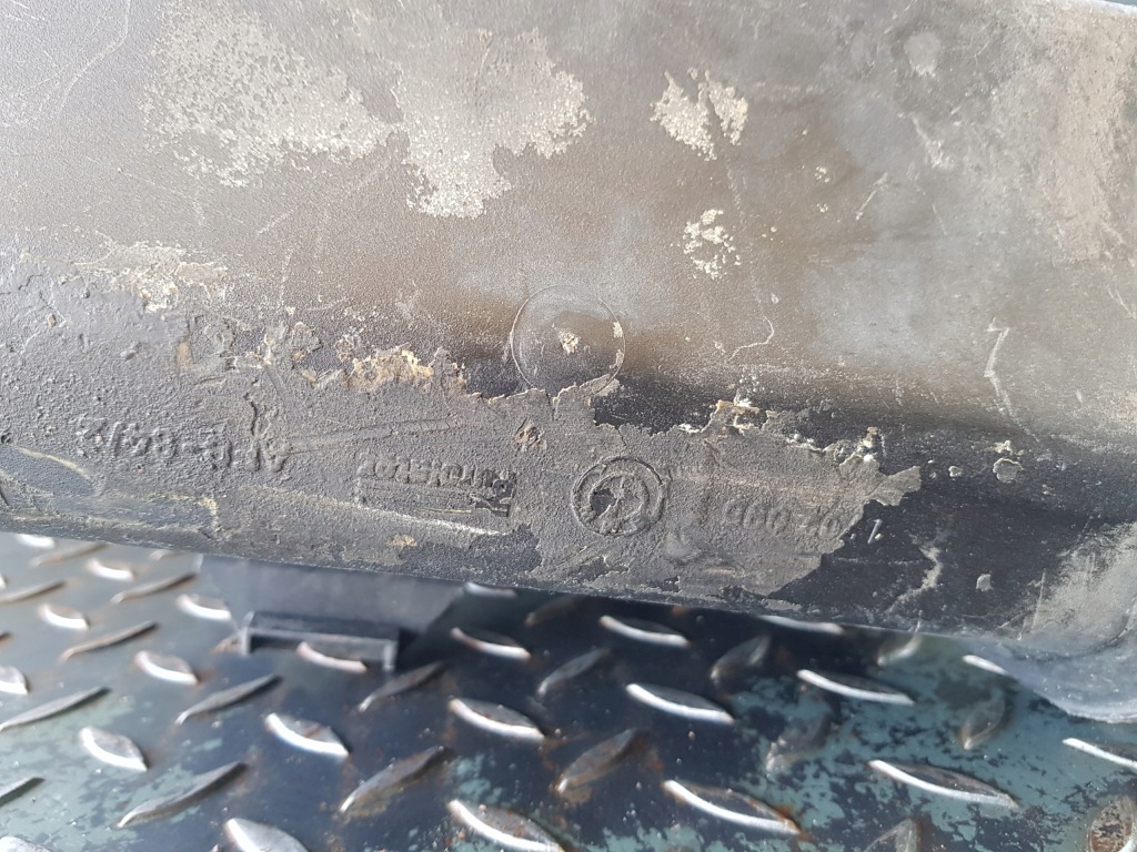 Корпус фильтра воздуха 1 715 881 bmw e30 320i m20 с Разборки