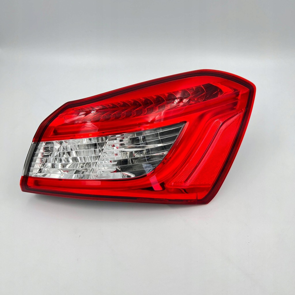 фото №1, Maserati ghibli 2013-20 лампа правая задняя europa