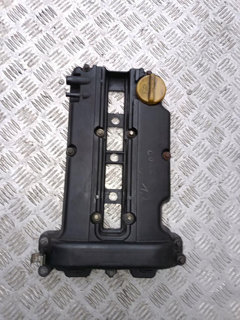 фото №1, Крышка клапанов opel corsa d 1.2 16v z12xep