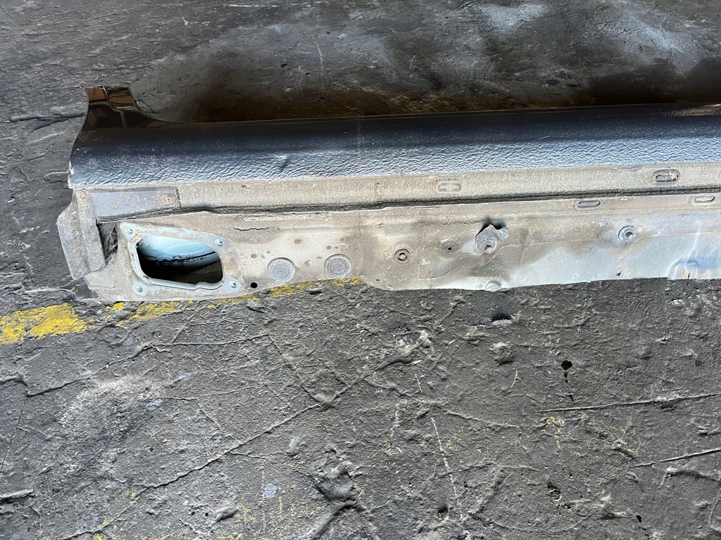 фото №5, Порог правый vw golf vi v plus la7t orginał bez ржавчина śląsk