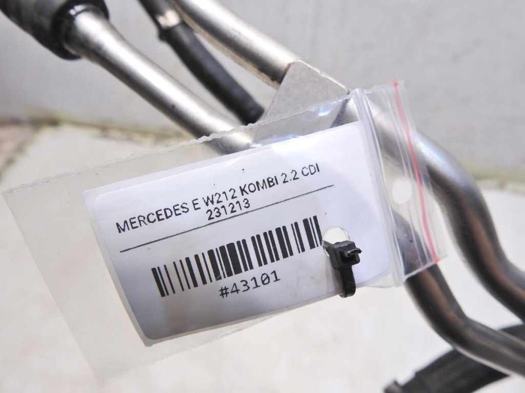 Шланг паливної  mercedes w212 2.2 cdi a6510701532 Оригінал
