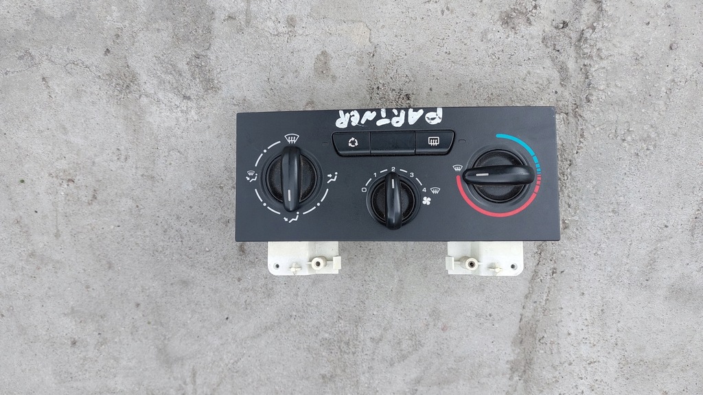 фото №1, Панель кондиционера воздуховод berlingo partner iii