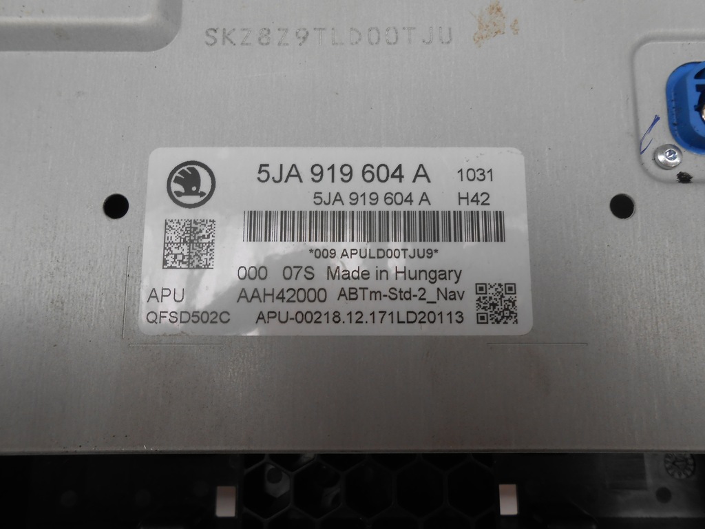 фото №8, Skoda rapid дисплей экран радио навигации lcd консоли 5ja919604a