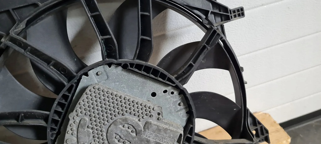 фото №10, Sq5 q5 8r вентиляторы радиатора 3.0 tfsi tdi a4 s4 b8 a7 4g 4h0121003n