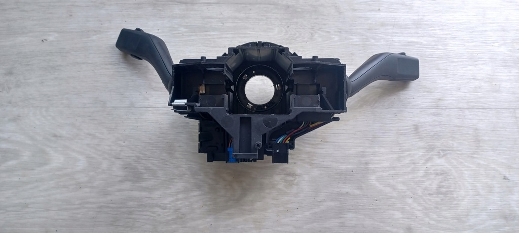 фото №9, Перемикач комбінований touran