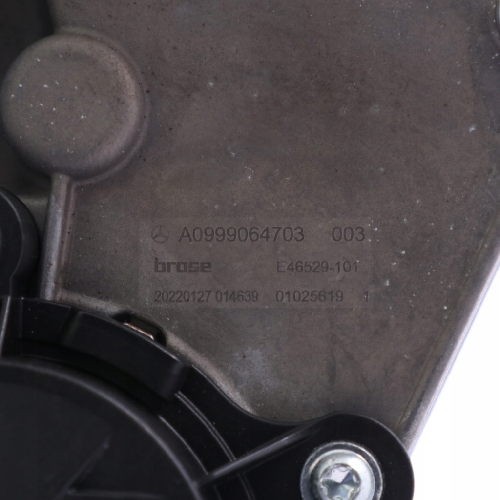 фото №10, Mercedes glc x253 механизм доводчик крышки багажника a0999064703