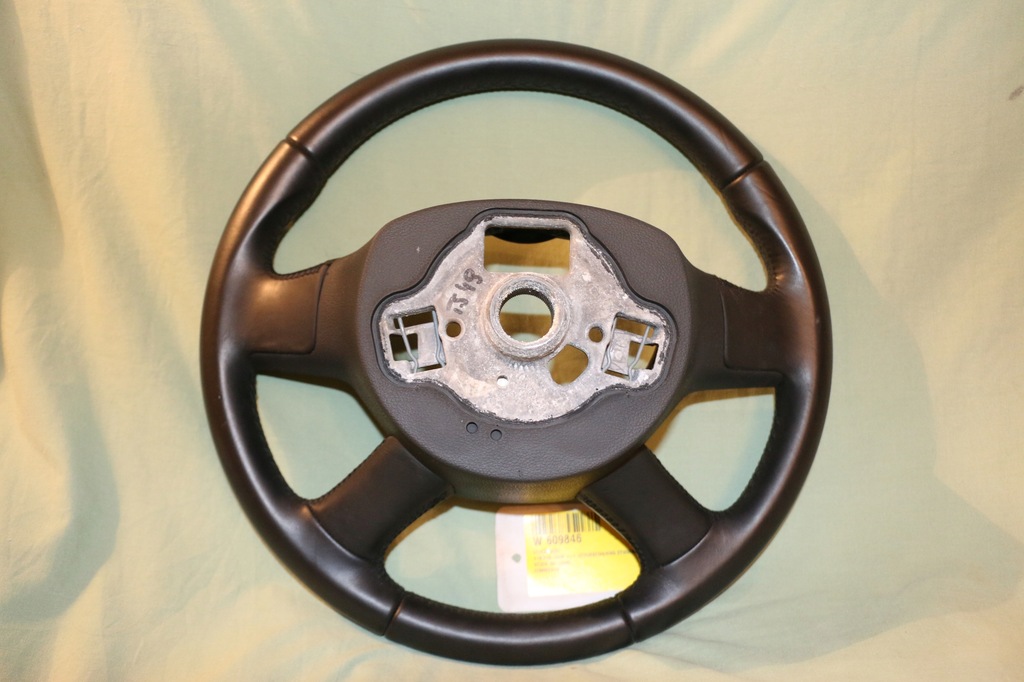 фото №10, Воздуховод skoda octavia iii org. обшита кожа 5e0419091 ac lwe b. ładna