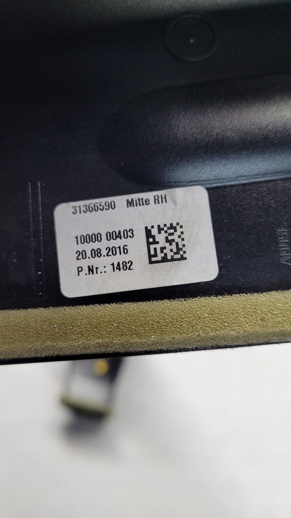 фото №10, Volvo v90 s90 решётка обдув правая хром средняя