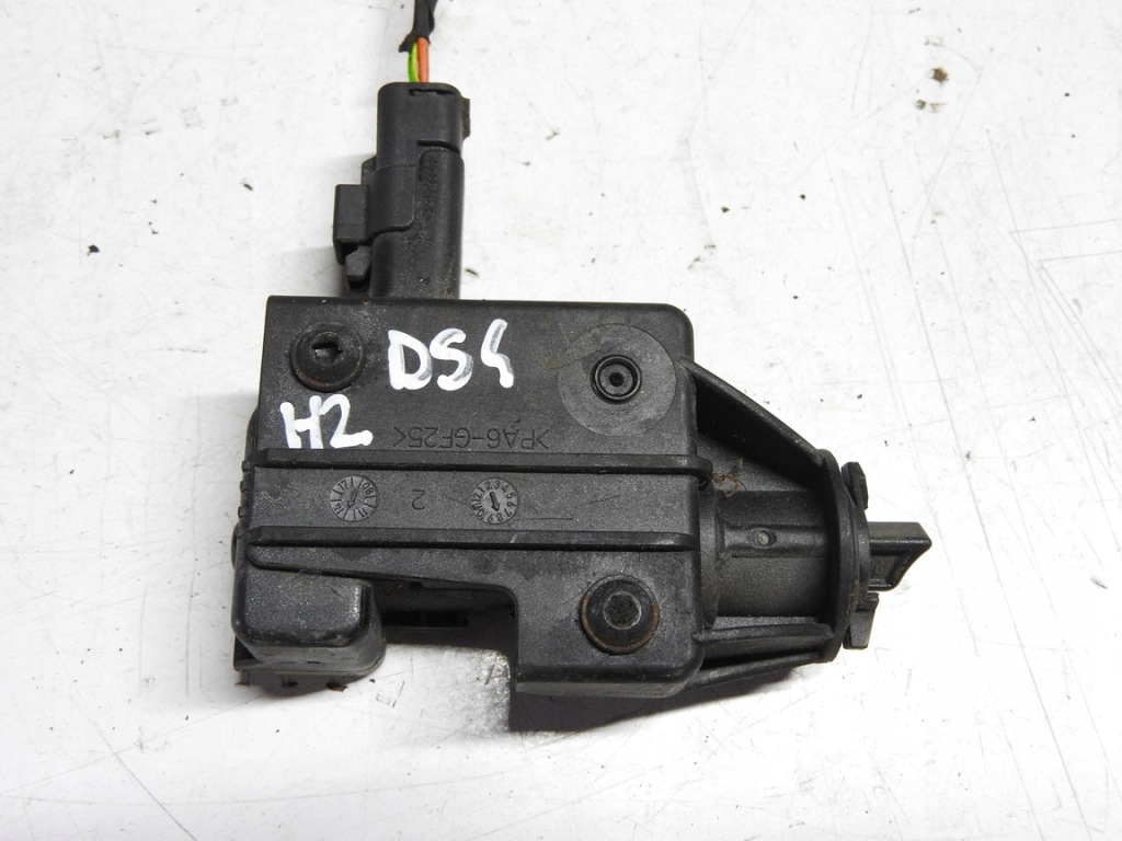 фото №11, Citroen ds4 11-15 привод крышка заливной топлива 9651690280