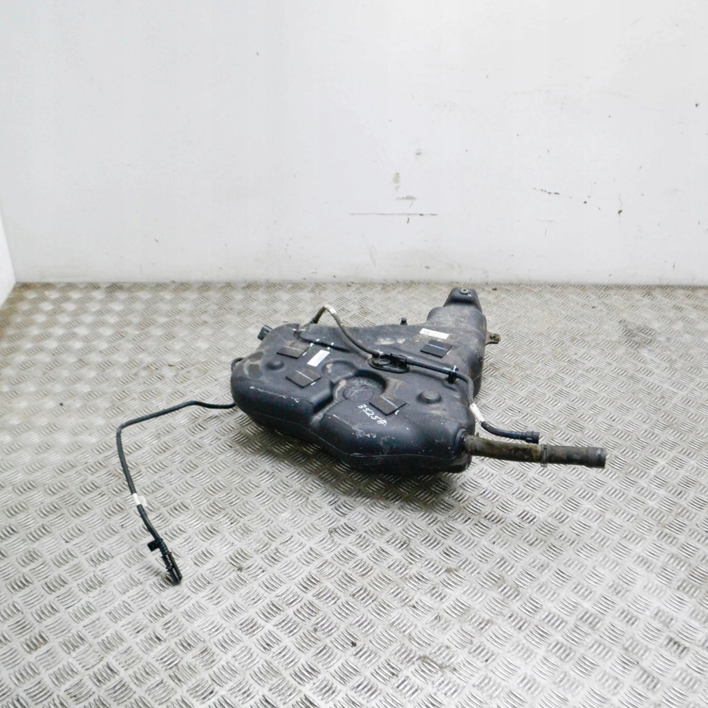 фото №1, Land rover discovery sport 2016 бак жидкость adblue