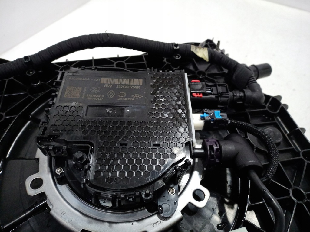 фото №5, Kompletny бак adblue renault master iv 237g00270r