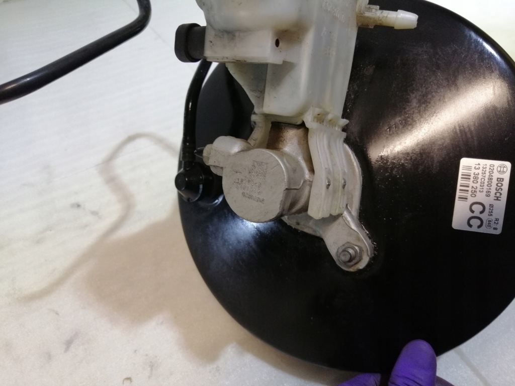 Opel adam усилитель тормозов насос тормозная европа 13380250 Недорого