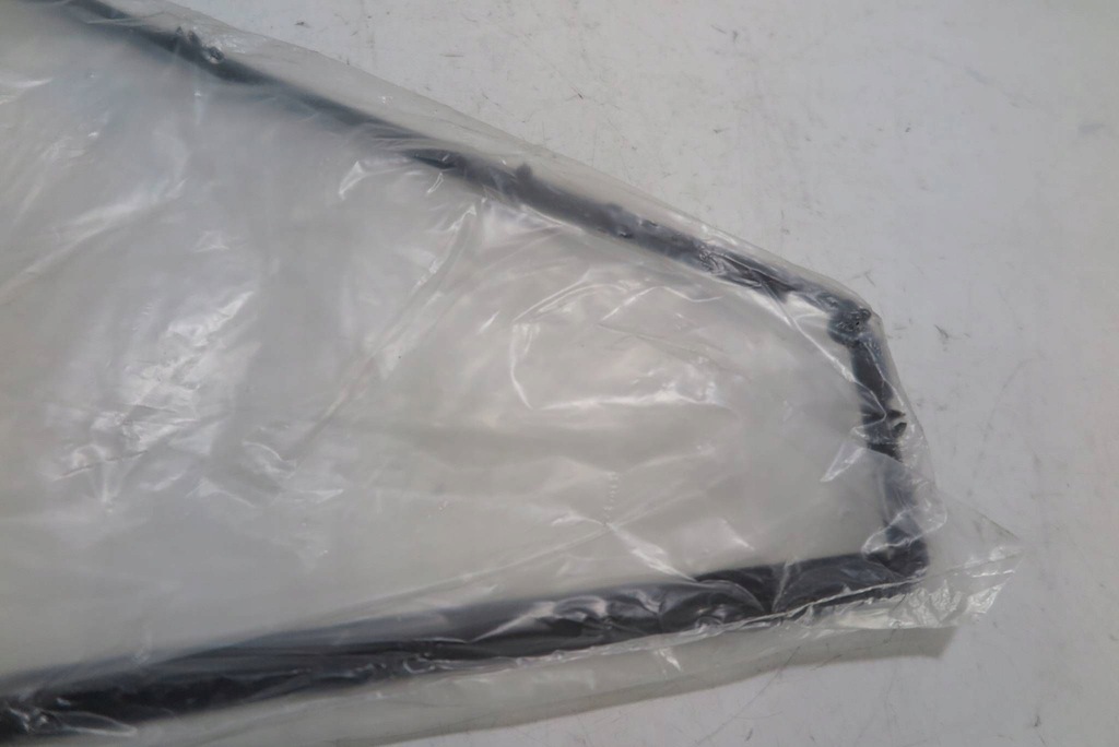 фото №10, Рамка стекло кузовной левая bmw x1 e84 2990393