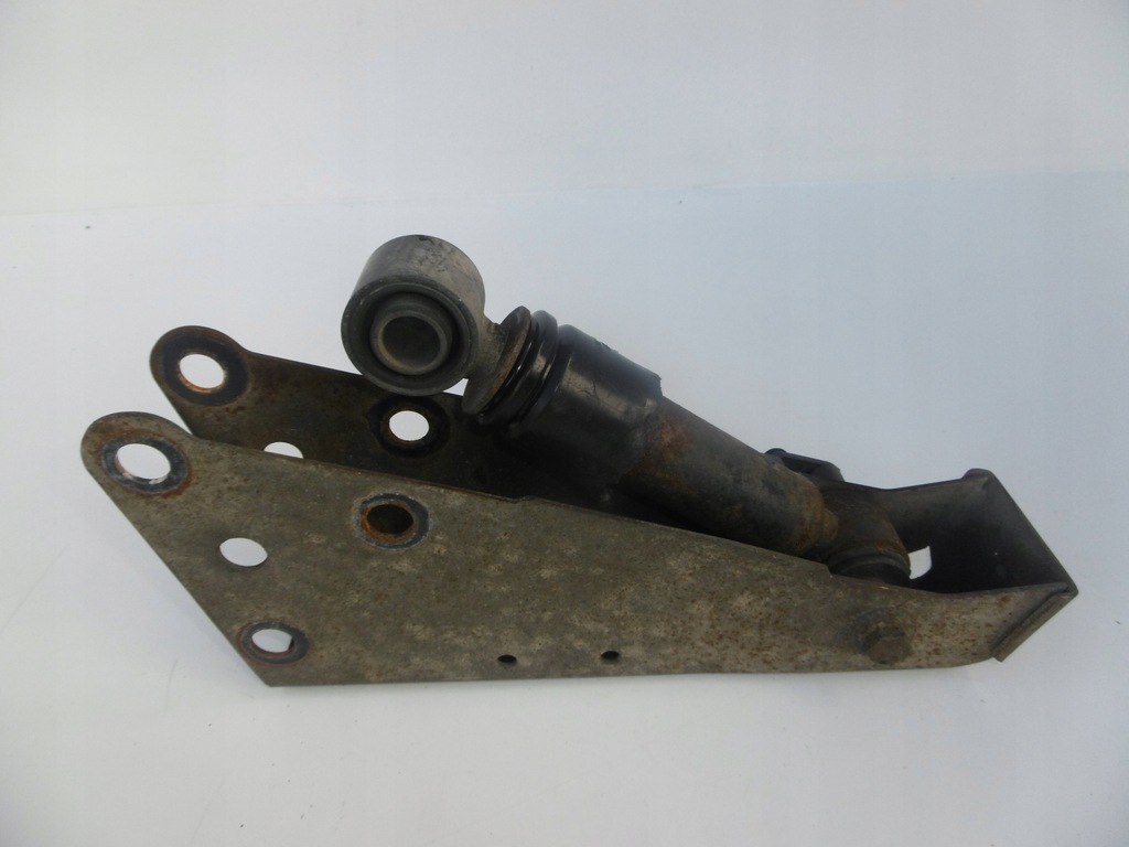 фото №6, Кронштейн кронштейн кабины правая амортизатор volvo fh