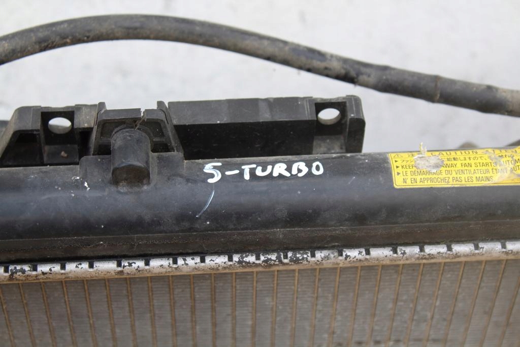 Радіатор води вентилятори subaru forester 1 sf s-turbo 2.0t Зі Шроту