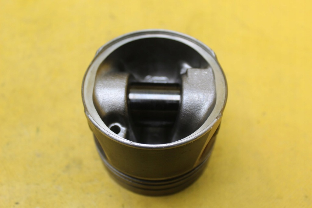 фото №4, Поршень поршні 79l98 leon fabia ii 1.6 tdi caya