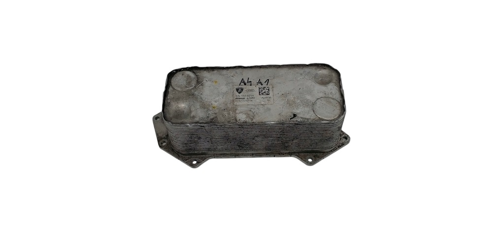 фото №1, Audi r8 v10 09-15 радіатор оливи 07l117021h