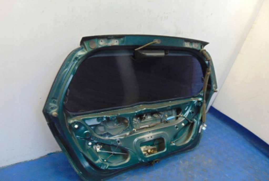 фото №6, Honda jazz задняя крышка багажника состояние видимый na фото