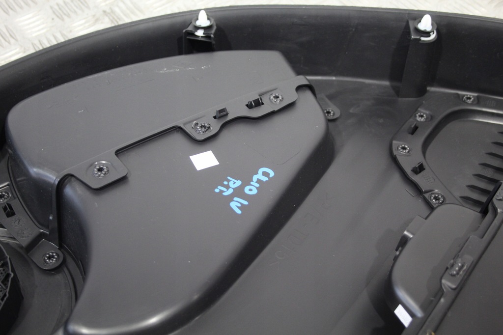 фото №5, Обшивка дверь правый задняя renault clio iv