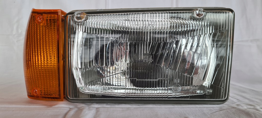 фото №13, Фара правый лампа alfa romeo giulietta 1978-1985 оригинал nowa carello