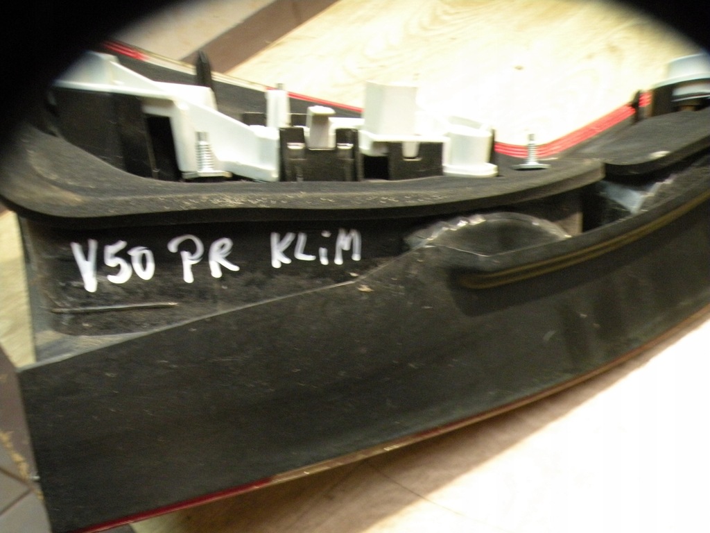 фото №9, Volvo v50 04-07 лампа задняя правая