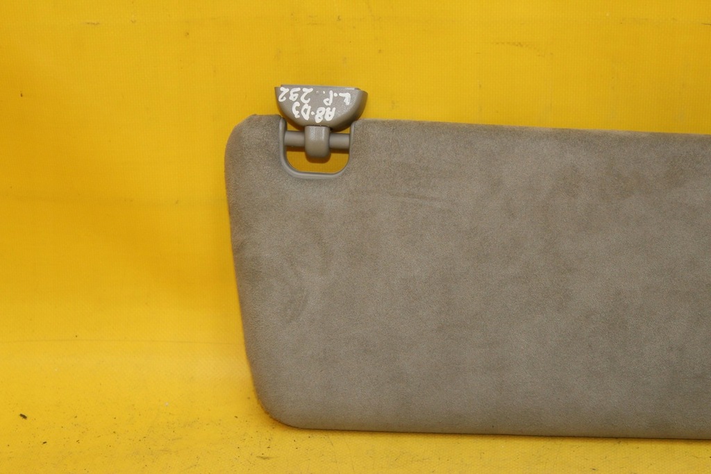 фото №6, Захист сонцезахисна ліва audi a8 d3 замша