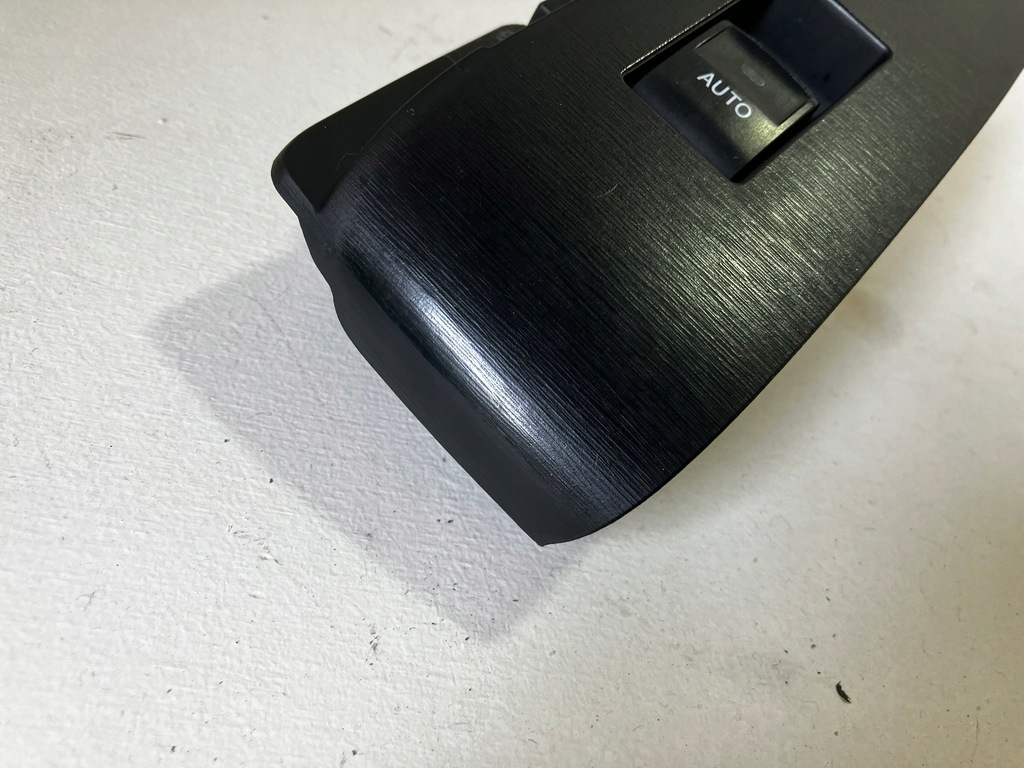 фото №5, Prius iii кнопка перемикач вікон правий задня