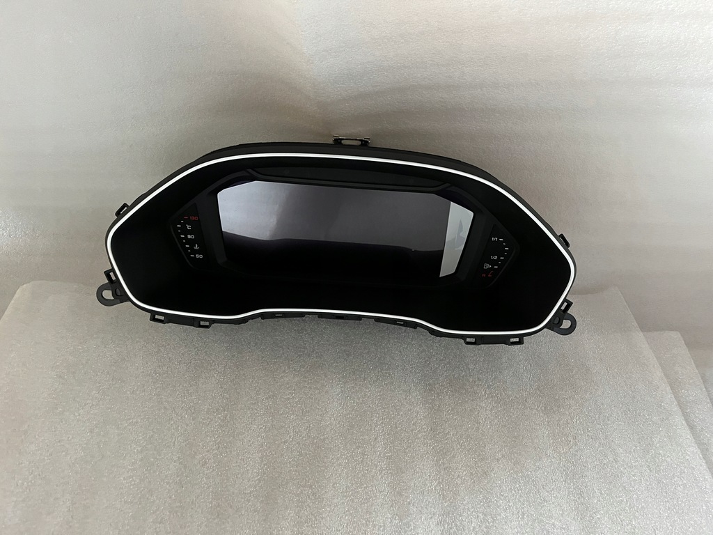 фото №1, Audi q3 83a счетчик wirtual virual cockpit 83a920700e orginał новый 2022 r