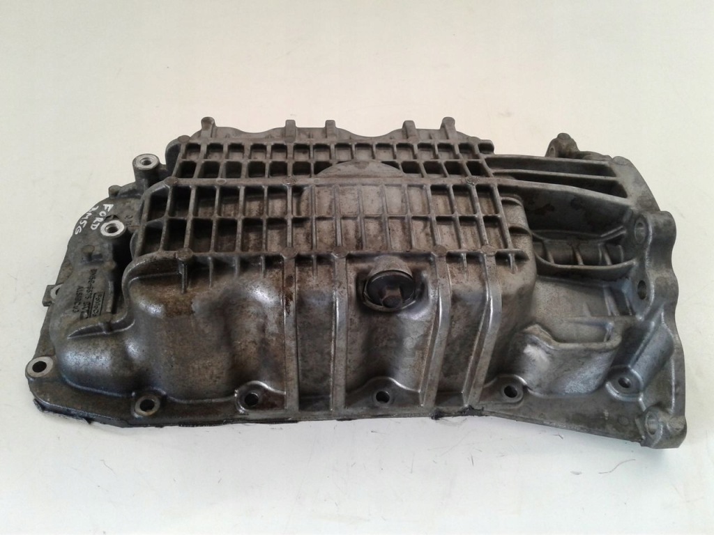 Поддон масляная bm5g 6675ba ford focus mk3 1,6 в Украине