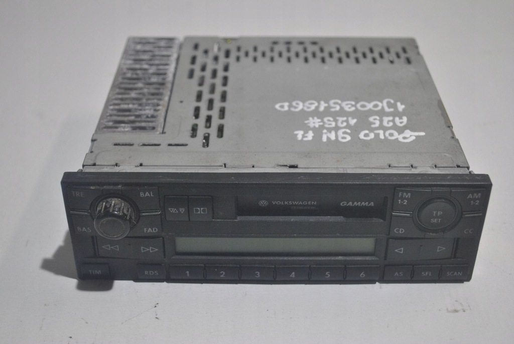 фото №1, Радиопроигрыватель кассета vw polo 9n lift 1j0035186d