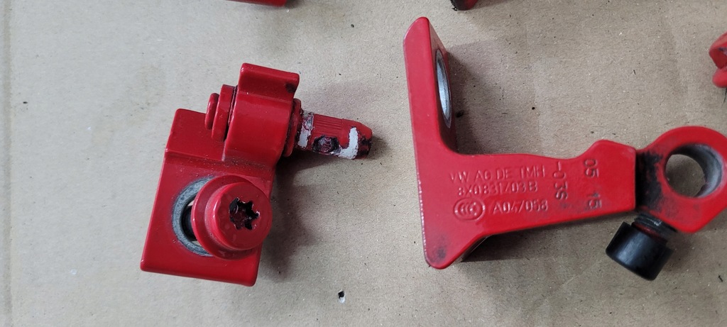 фото №5, A3 8v s3 петля петлі двері ліва лівий задня sedan lz3m