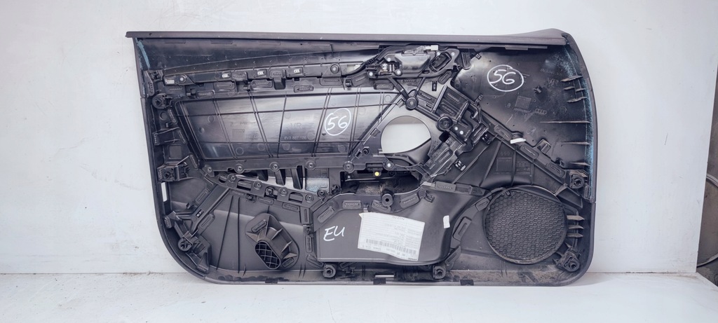 фото №7, Обшивка audi оригінальний номер 8v3867106