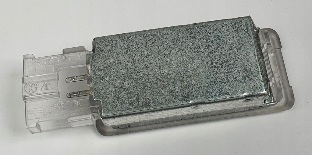 фото №3, Лампа освітлення салону porsche cayenne 7l0947415