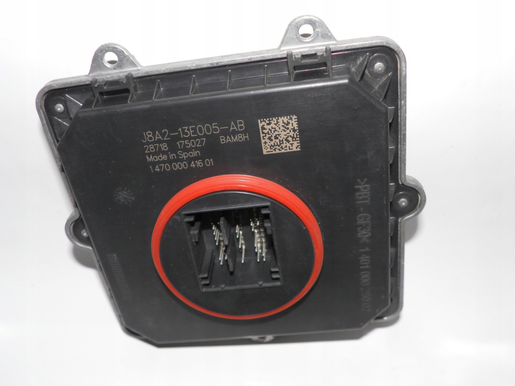 фото №1, Land rover velar l560 модуль led преобразователь j8a2-13e005-ab 147000041601 оригинальный номер