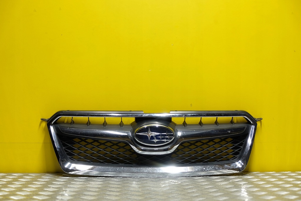 фото №1, Subaru xv 2011-2015 решётка радиатора решётка радиатора перед хром