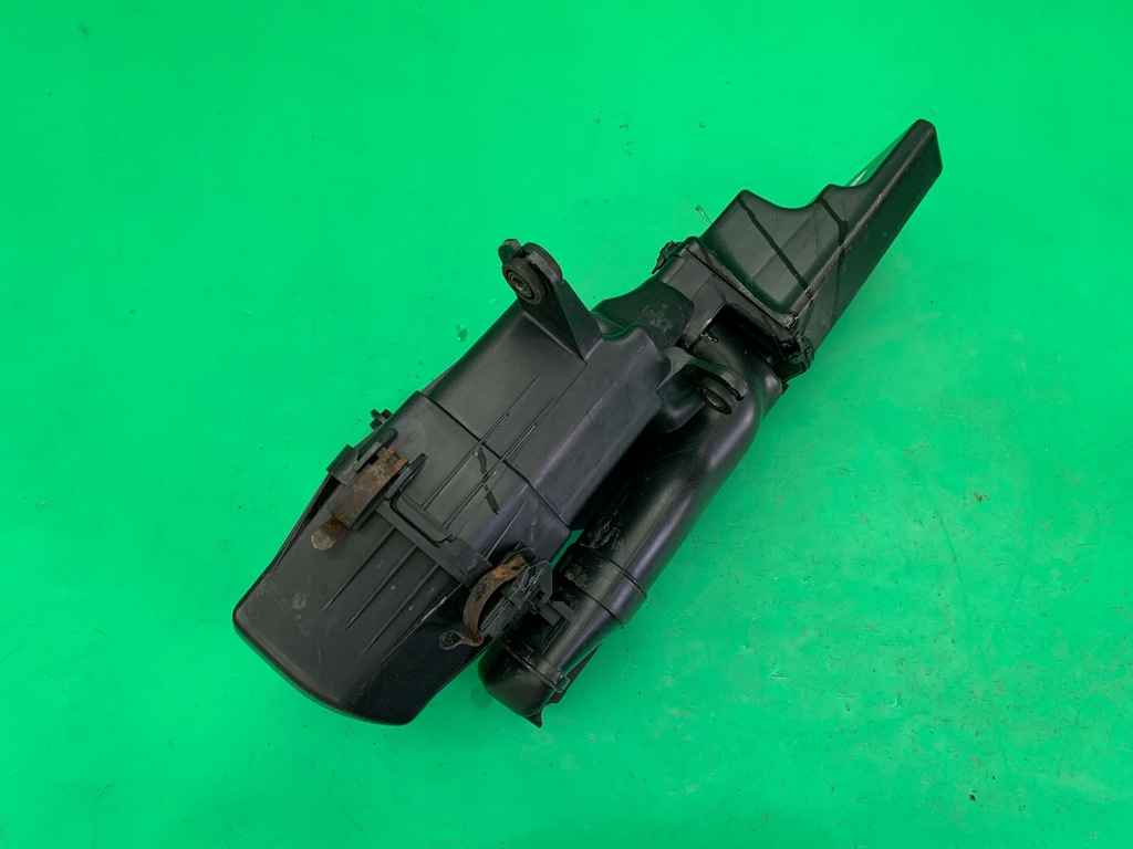 фото №7, Корпус фильтра воздуха 28112-1j000 hyundai i20 i 1.4b 16v 08-