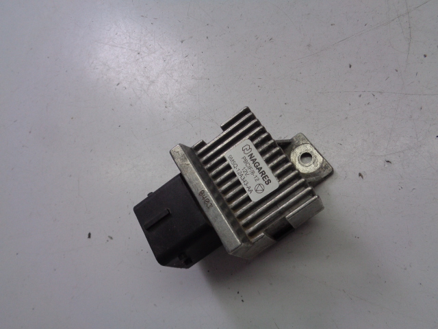 фото №1, Реле свеча range rover evoque i l538 2.2 дизель 2013 rok