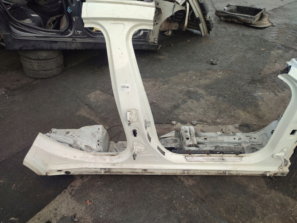 фото №1, Поріг правий блок двигуна середній mercedes a w176 2012-2015 650