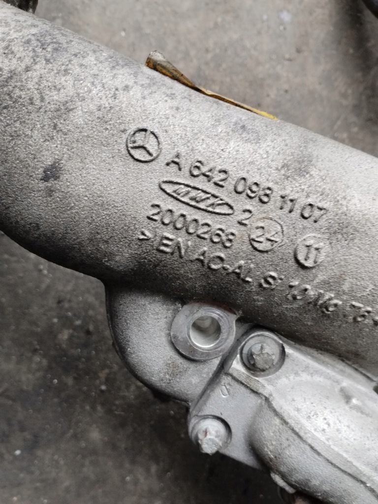 фото №12, Mercedes w639 труба дросельна заслінка 3.0 350cdi 642