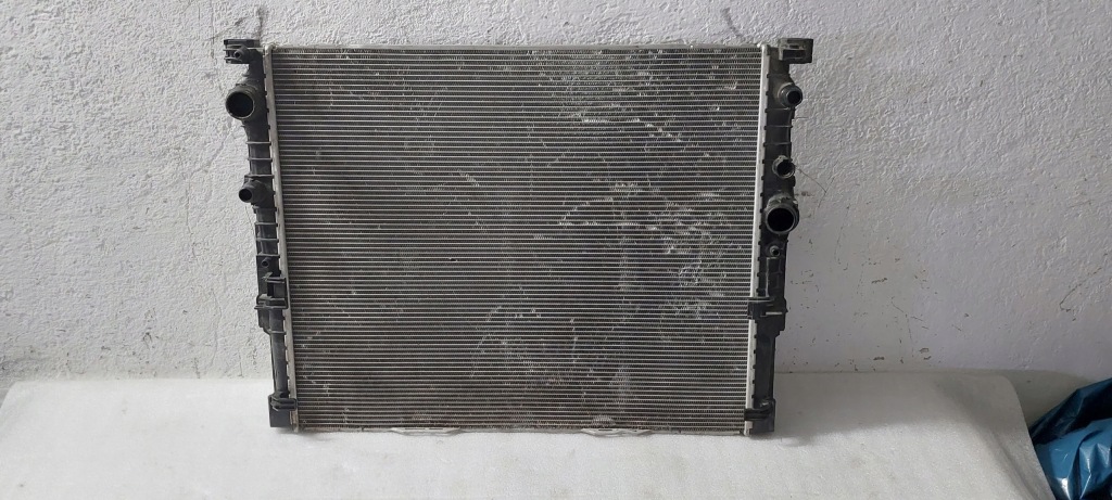 Купити Bmw g11 g12 g30 радіатор води 8632404