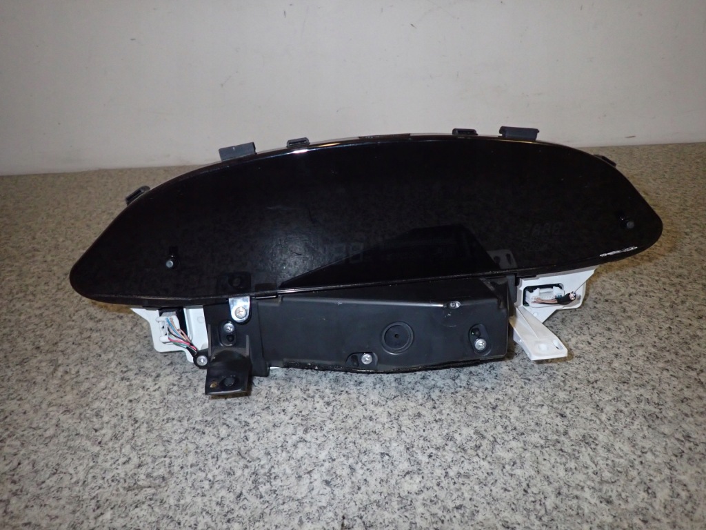 фото №1, Toyota yaris ii 09-11 приборы счетчик