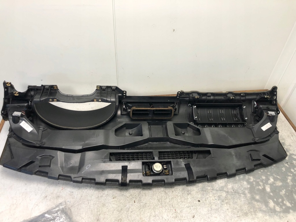 фото №7, Приборная панель консоль подушка ремни audi a4 b6 sedan