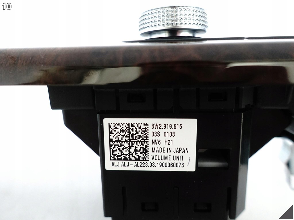 фото №11, Audi a5 s5 f5 8w6 a4 s4 8w0 b9 15- молдинг dekor консоли центральной le2 uk