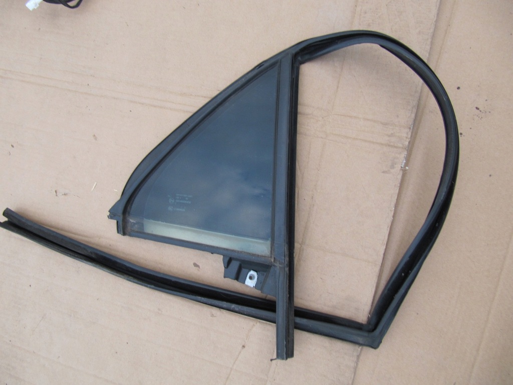 фото №16, Chrysler 300 ii 13r скло w двері задня ліва права