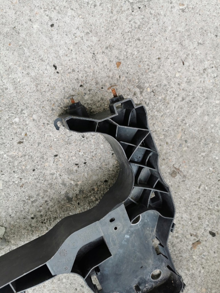 фото №3, Направляющая бампера правый перед renault scenic ii 03-09