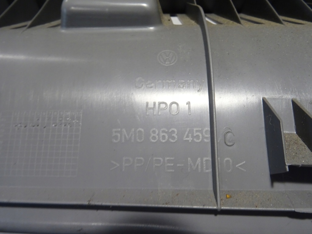 фото №8, Пластик захист поперечина задня vw golf v 5 + plus 5m0